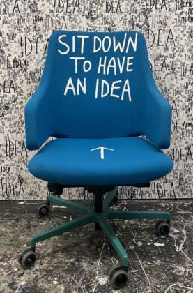 Sit Down To Have an Idea® luxy